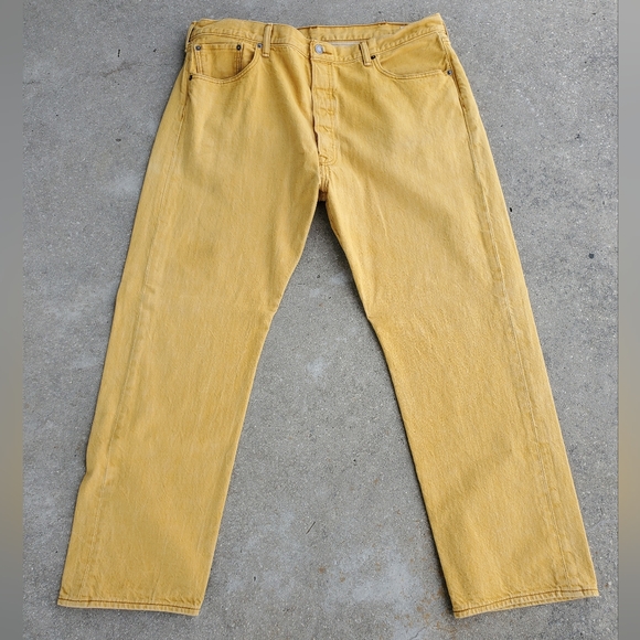 Levis 501 Mens 42x30 Jeans Button Fly Yellow Gold, White Oak Cone Denim Cotton. - Picture 1 of 14